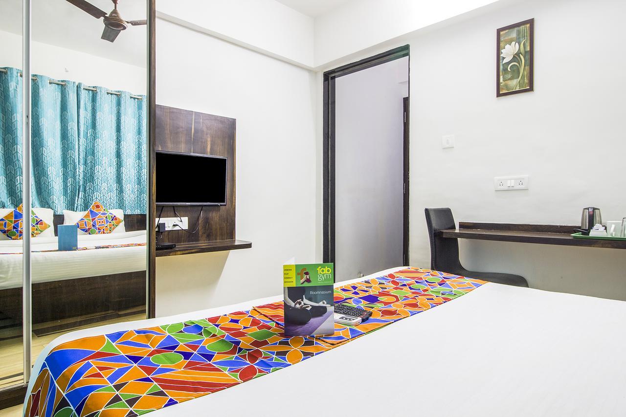 Fabhotel Pruthamesh Pride ナーシク エクステリア 写真